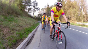 Drug za drugim v ravni...